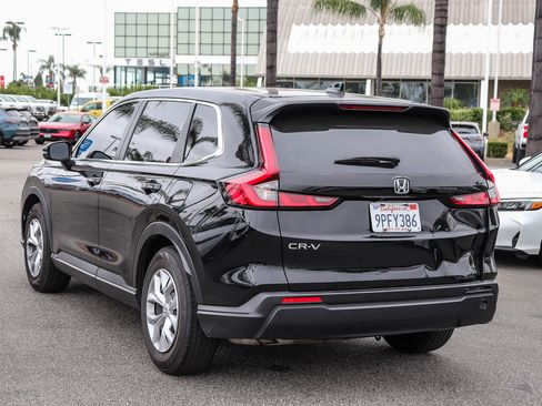 Used 2025 Honda CR-V LX image 11