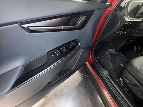 New 2025 Kia EV6 Light w/ Light LR Technology Package image 17