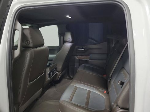 Used 2020 GMC Sierra 1500 Denali w/ Technology Package AWD/4WD image 8