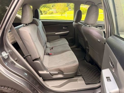 Used 2014 Toyota Prius V Two FWD image 15