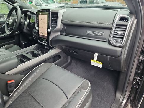 New 2026 RAM 2500 Laramie w/ Night Edition AWD/4WD image 17