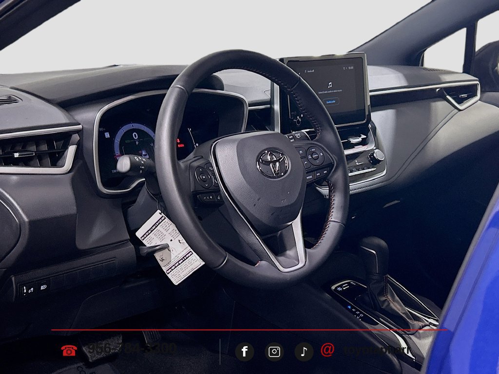 Used 2026 Toyota Corolla SE FWD image 8