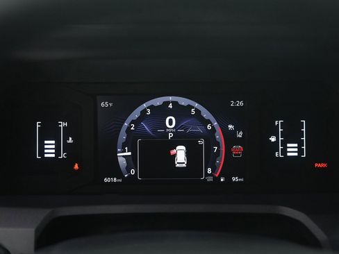 Used 2025 Toyota 4Runner SR5 image 18