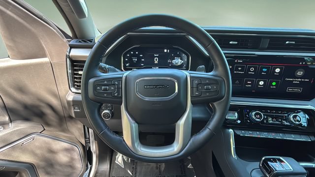 Used 2025 GMC Sierra 1500 Denali w/ Denali Reserve Package AWD/4WD image 12