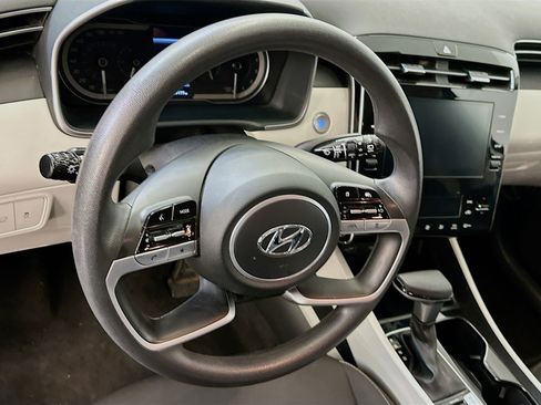 Used 2024 Hyundai Tucson SEL image 18