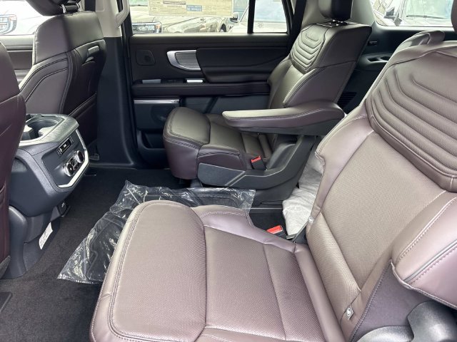 New 2027 Ford Expedition Max Platinum w/ Platinum Ultimate Package AWD/4WD image 18