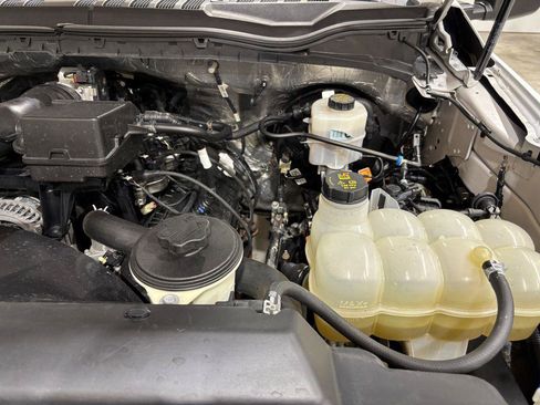 Used 2021 Ford F250 XL w/ Power Equipment Group AWD/4WD image 25