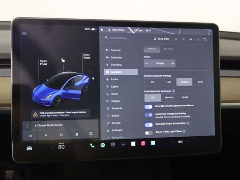 Used 2021 Tesla Model 3 Standard Range Plus RWD image 41