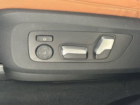 Used 2023 BMW X5 xDrive40i AWD/4WD image 18