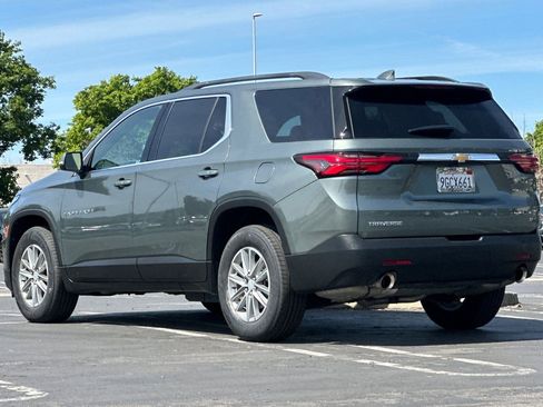 Certified 2023 Chevrolet Traverse LT FWD image 7