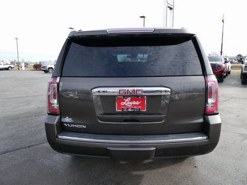 Used 2019 GMC Yukon Denali w/ Open Road Package image 6