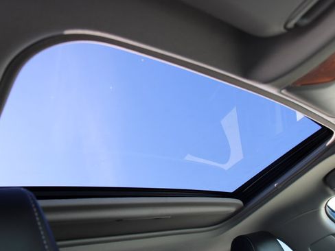 Certified 2019 Toyota RAV4 XLE Premium w/ Carpet Mat Package image 22