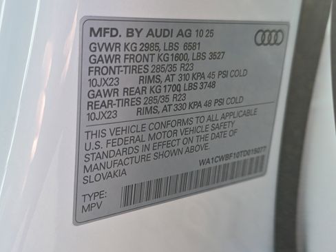 New 2026 Audi SQ8 Prestige AWD/4WD image 37