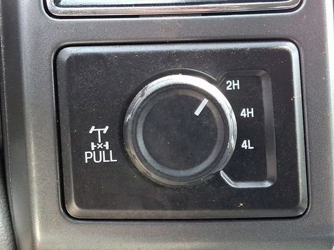 Used 2020 Ford F350 XLT w/ XLT Premium Package AWD/4WD image 22