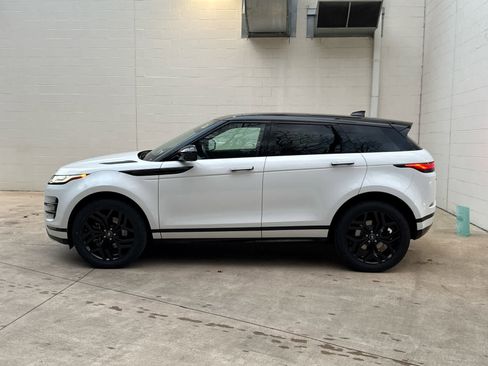 Certified 2023 Land Rover Range Rover Evoque R-Dynamic SE image 5