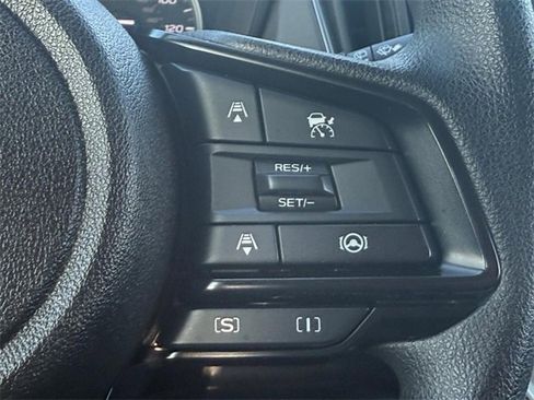 Used 2024 Subaru Crosstrek 2.0i Premium image 15