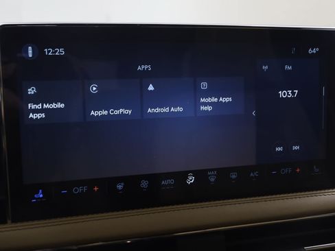 Used 2023 Lincoln Corsair Reserve w/ Equipment Group 201A AWD/4WD image 31