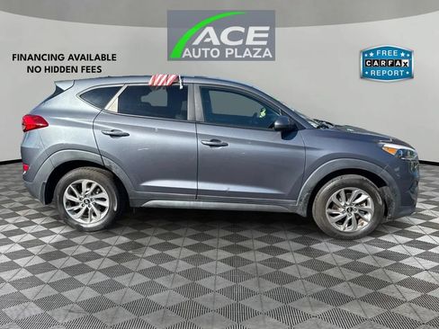 Used 2018 Hyundai Tucson SE AWD/4WD image 4
