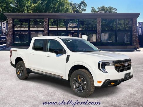 New 2026 Ford Maverick Tremor AWD/4WD image 1