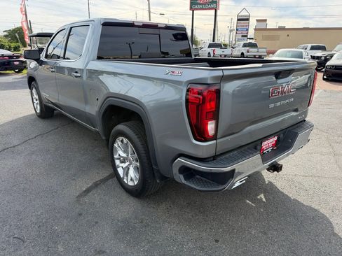 Used 2020 GMC Sierra 1500 SLE w/ SLE Value Package AWD/4WD image 3