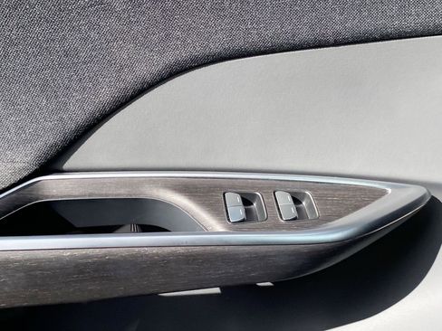 Used 2024 Lucid Air Pure image 16