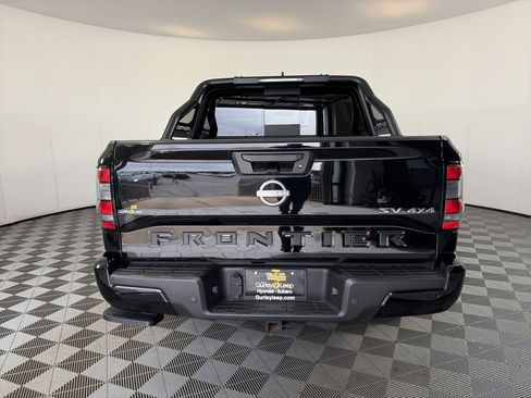 Used 2023 Nissan Frontier SV w/ SV Convenience Package AWD/4WD image 9