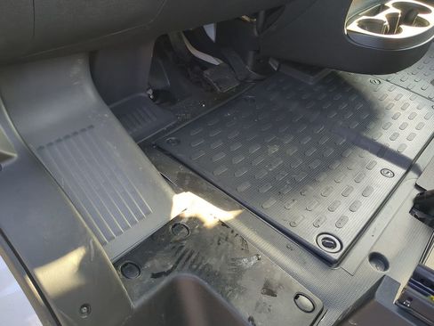 New 2024 RAM ProMaster 3500 w/ Delivery Van Package image 16