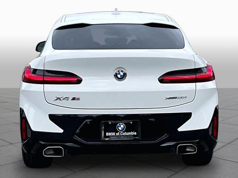 Certified 2025 BMW X4 xDrive30i AWD/4WD image 4
