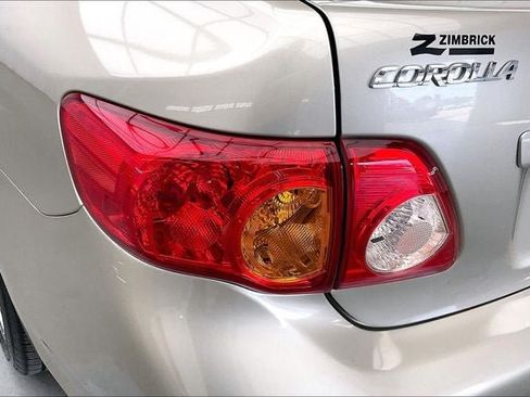 Used 2009 Toyota Corolla LE w/ All Weather Guard Pkg FWD image 26