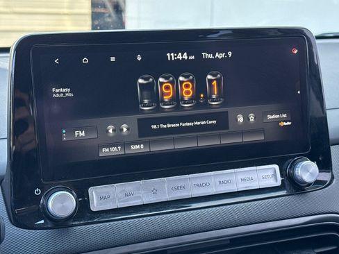 Used 2022 Hyundai Kona Limited image 24