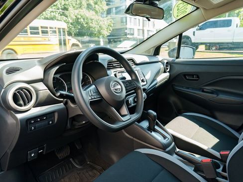 New 2025 Nissan Versa S w/ Trunk Package image 19