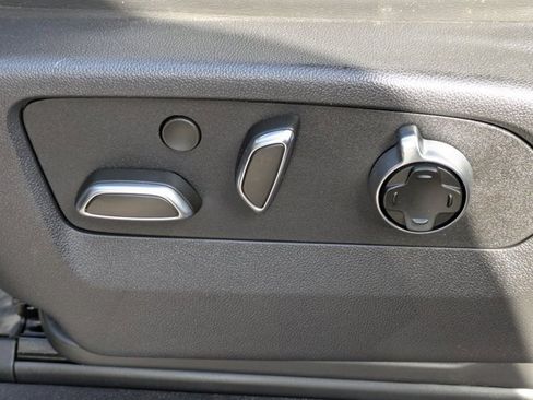 Used 2025 GMC Sierra 2500 Denali Ultimate w/ Max Trailering Package image 16