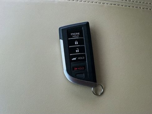 Used 2023 Acura MDX SH-AWD w/ Advance Package image 34