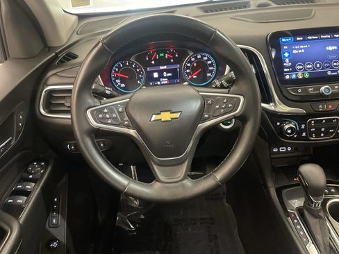Used 2023 Chevrolet Equinox Premier FWD image 5