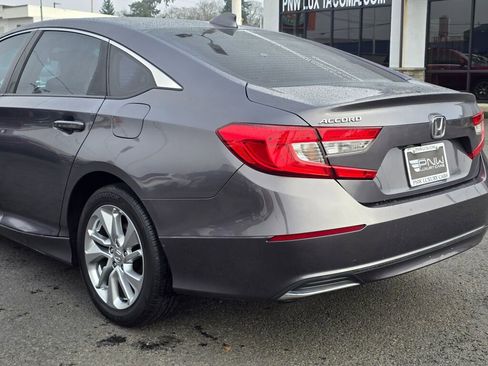 Used 2019 Honda Accord LX image 6