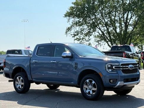 Used 2024 Ford Ranger Lariat w/ Advanced Towing Package RWD image 34