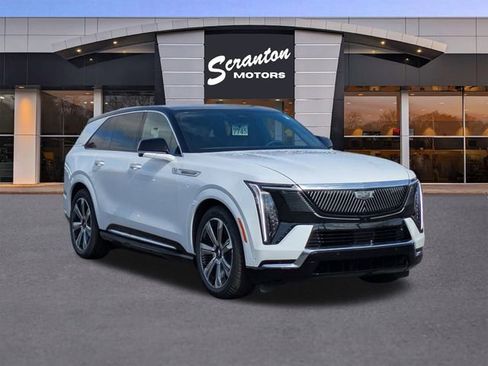 New 2025 Cadillac Escalade IQ Luxury 2 image 7