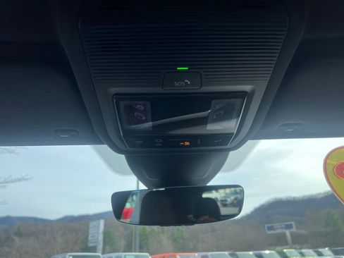 Used 2023 Volkswagen GTI S image 25