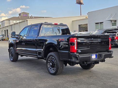 New 2026 Ford F250 Platinum image 9