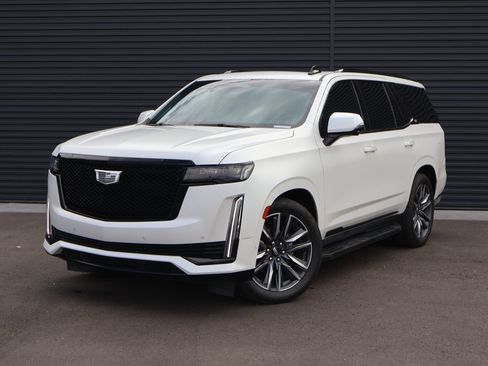 Used 2022 Cadillac Escalade Sport Platinum AWD/4WD image 1
