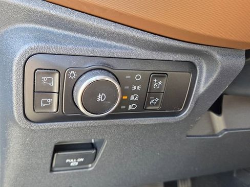 Used 2024 Ford Bronco Outer Banks AWD/4WD image 29