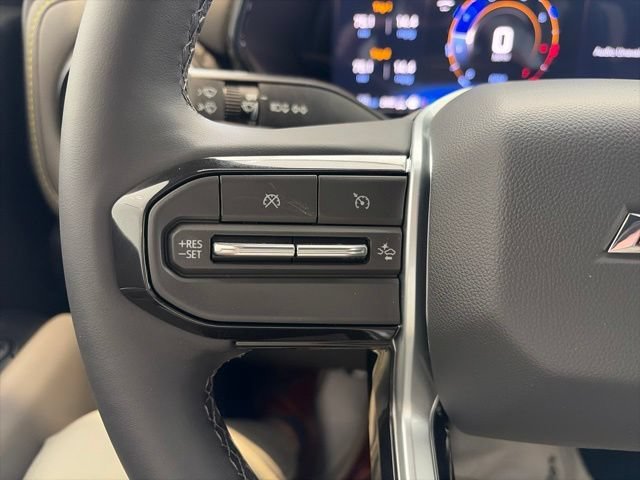 New 2026 Chevrolet Colorado ZR2 w/ Technology Package AWD/4WD image 15