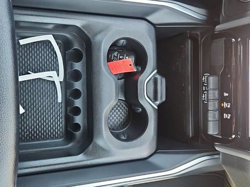 Certified 2025 RAM 1500 Big Horn AWD/4WD image 31