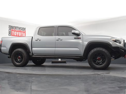 Used 2017 Toyota Tacoma TRD Pro AWD/4WD image 35
