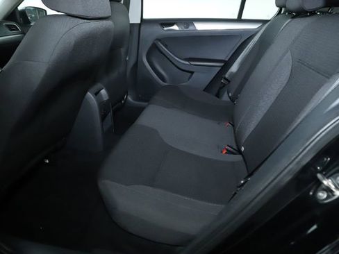 Used 2015 Volkswagen Jetta SE image 29