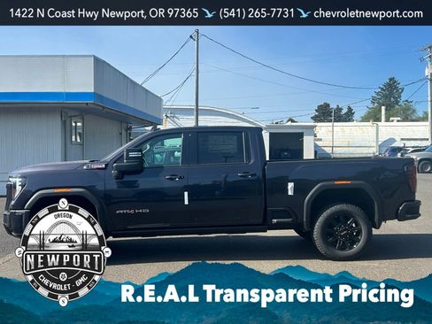 New 2026 GMC Sierra 2500 AT4 w/ AT4 Premium Plus Package AWD/4WD image 8