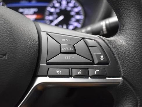 Used 2024 Nissan Sentra SV image 22