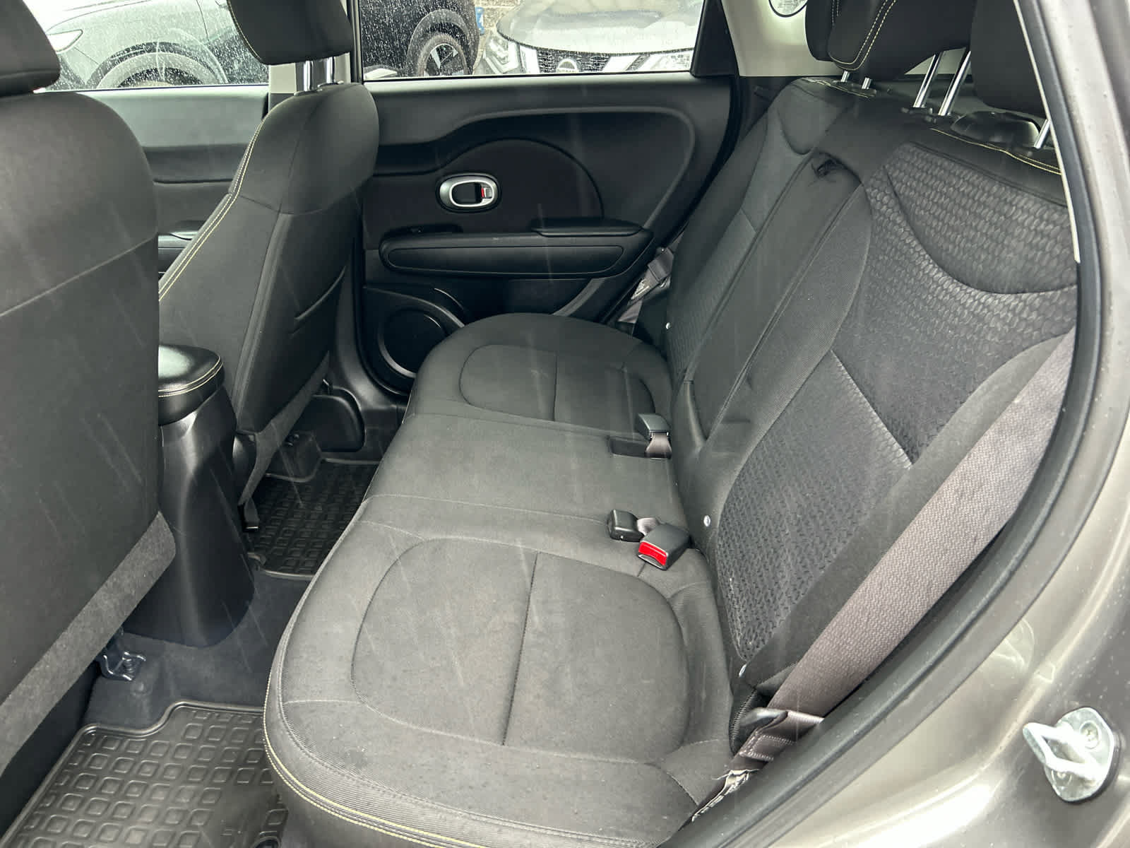 Used 2015 Kia Soul + FWD image 21