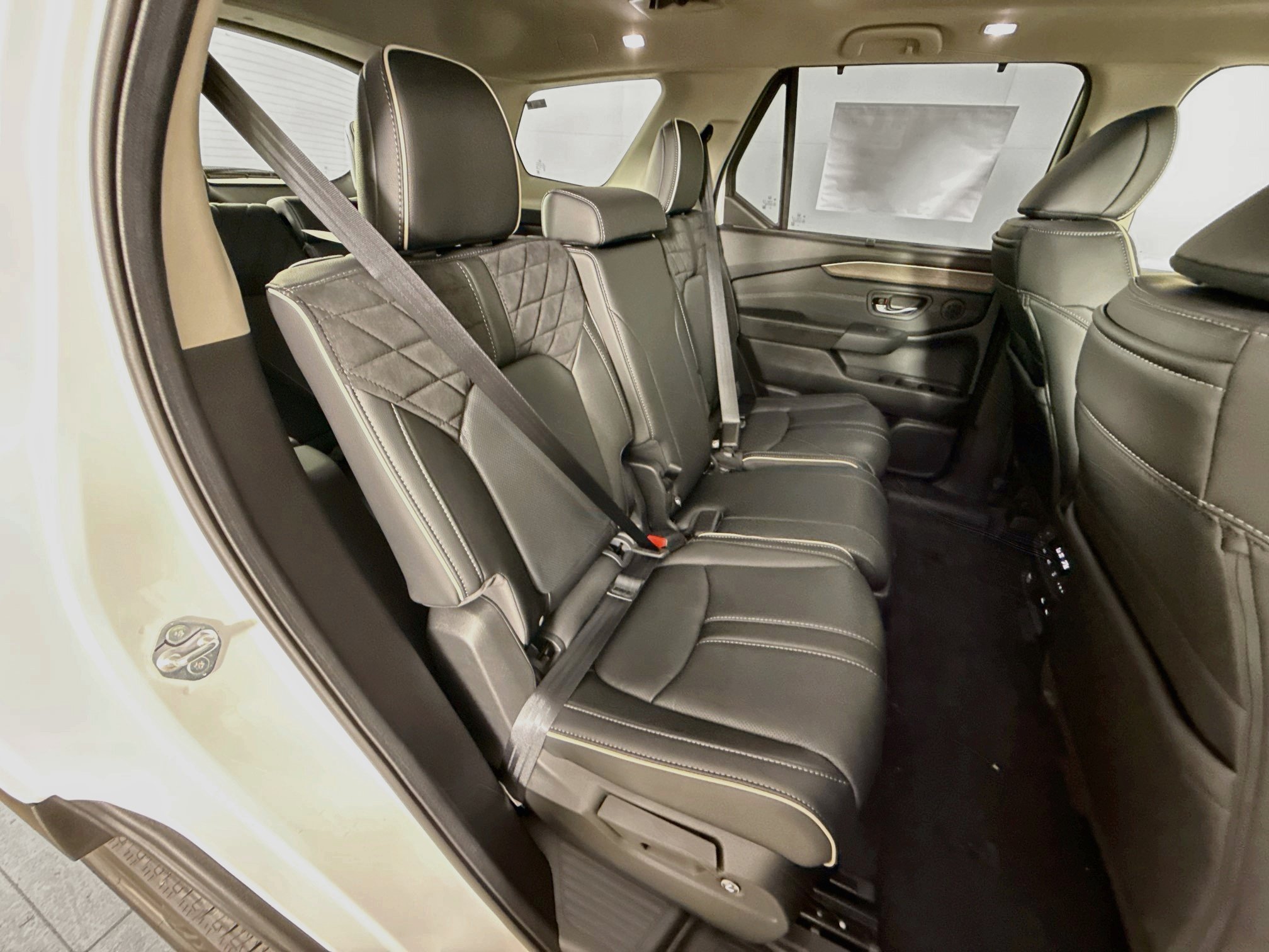 New 2026 Honda Pilot Elite image 37