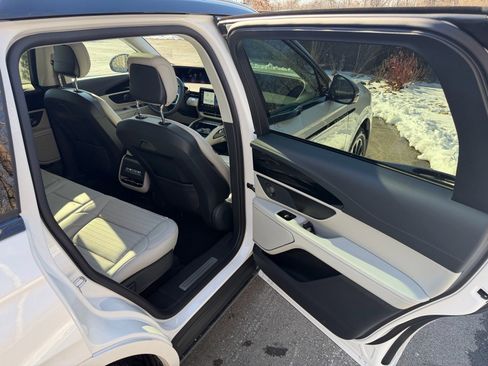 New 2026 Lincoln Nautilus Reserve image 14